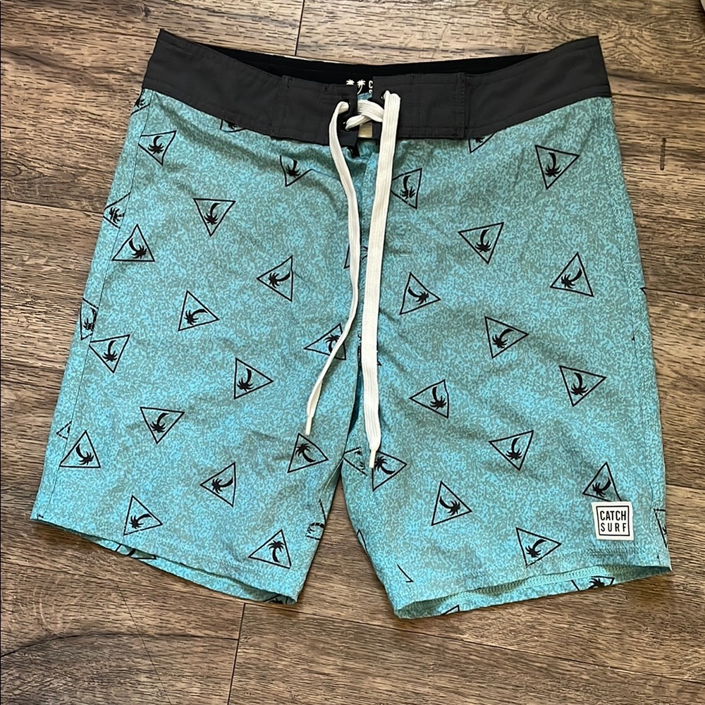 Catch surf boardshorts men’s size 28